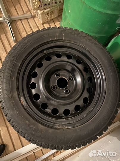 Bridgestone Ice Cruiser 7000 205/55 R16 91M