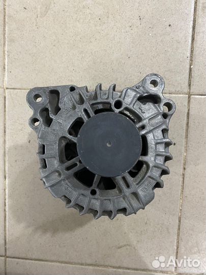 Генератор Volkswagen Passat b7 1.4 caxa 5979