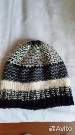 Шапка женская вязаная