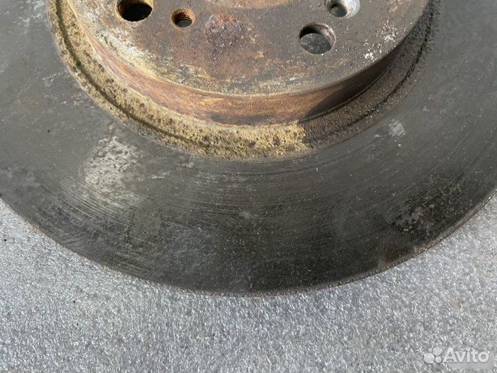 Тормозной диск передний левый Honda Stepwgn RF3