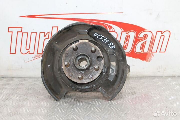 Ступица кулак задний правый Celsior 30 Lexus LS430