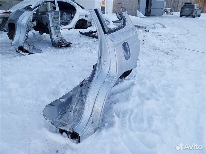 Крыло заднее левое Mitsubishi Outlander