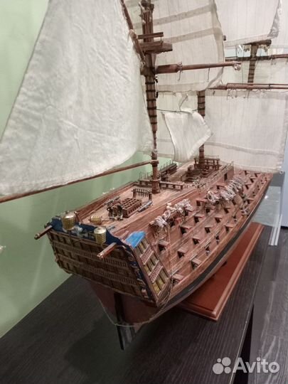 Сборная модель корабля из дерева