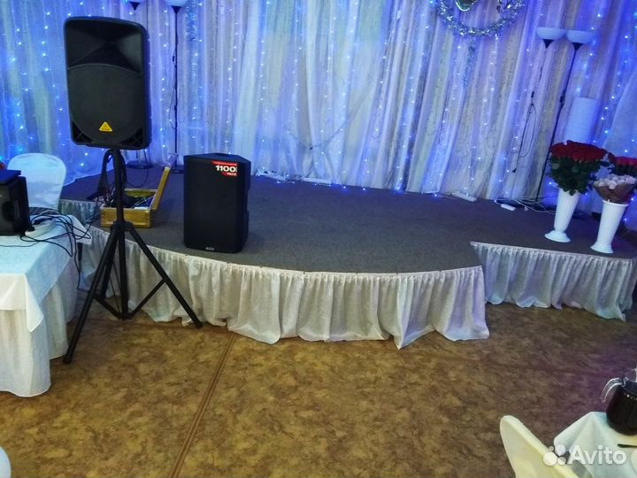 Сцена подиум