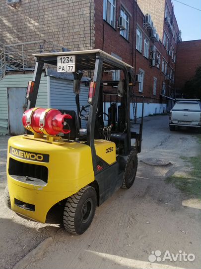 Вилочный погрузчик DOOSAN G25E-3, 2007