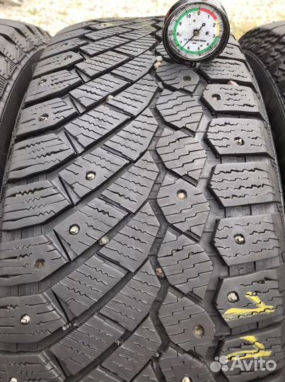 Continental ContiIceContact 4x4 225/65 R17 102T
