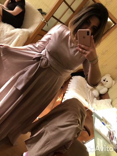 Нарядное платье на выпускной