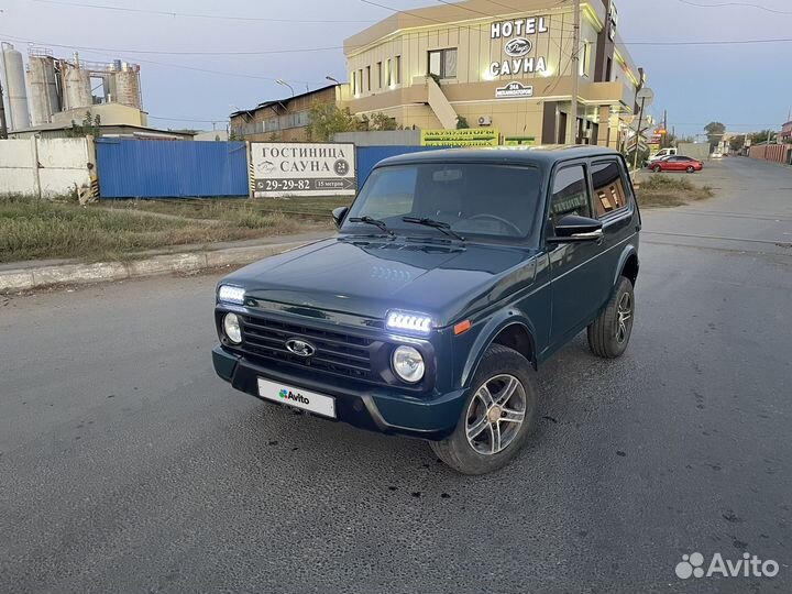 LADA 4x4 (Нива) 1.7 МТ, 2011, 120 000 км