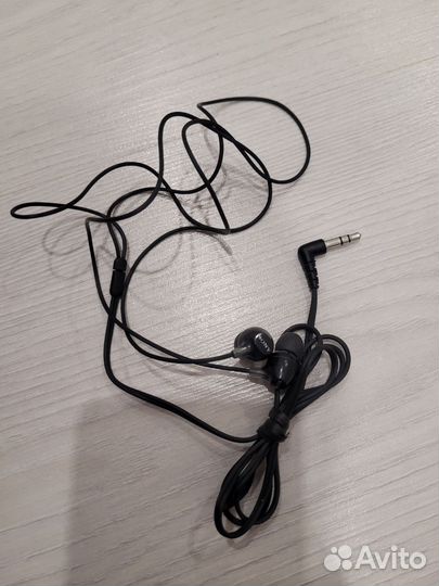 Гарнитура,наушники Samsung Sony проводные