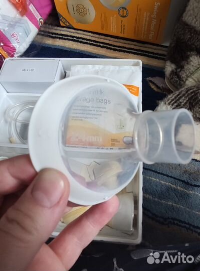 Молокоотсос электрический medela swing maxi flex