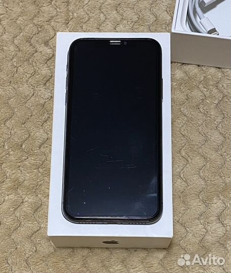 iPhone X, 64 ГБ