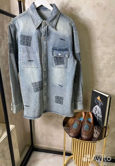 Джинсовая рубашка