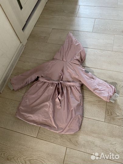 Плащ на девочку демисезон размер 98-104, 110