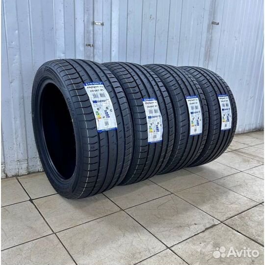 Triangle EffeXSport TH202 275/30 R20