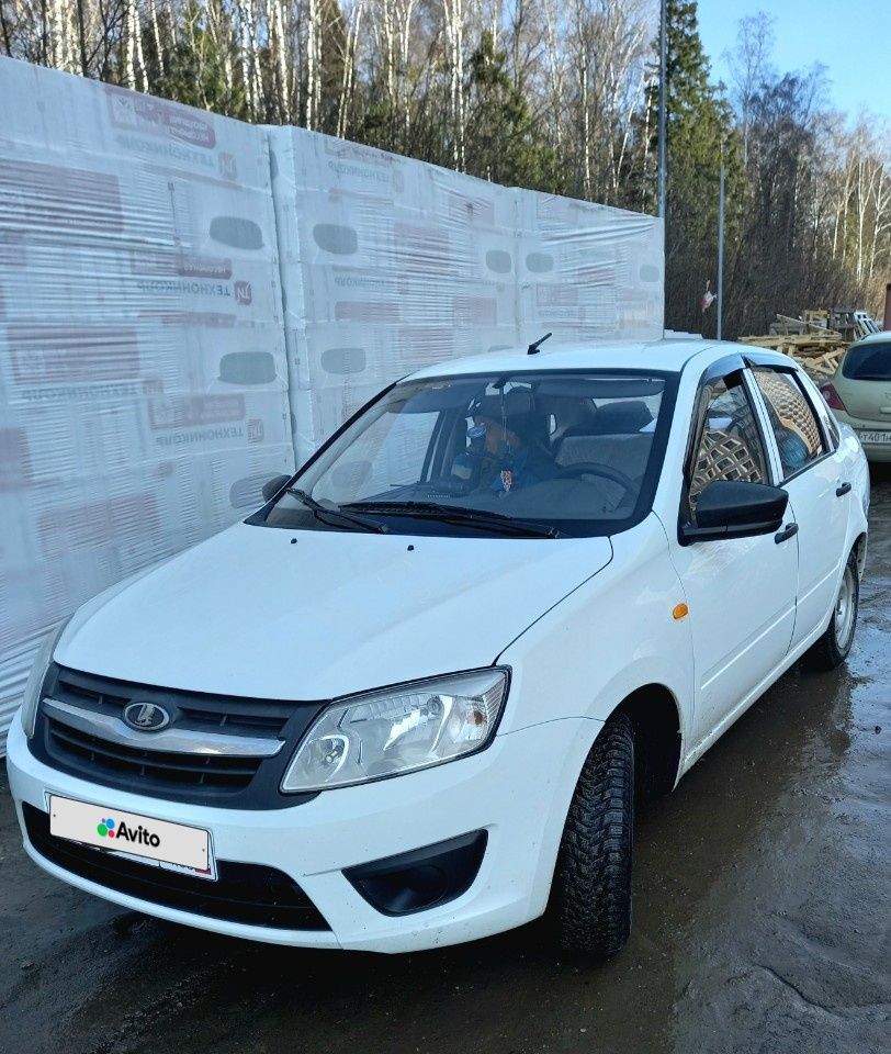 ВАЗ (LADA) Granta: фото владельца
