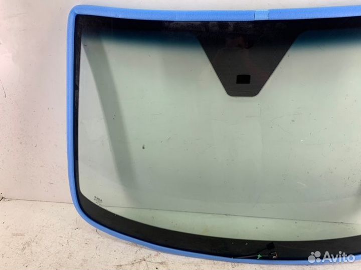 Стекло лобовое Chevrolet Captiva C140 2011