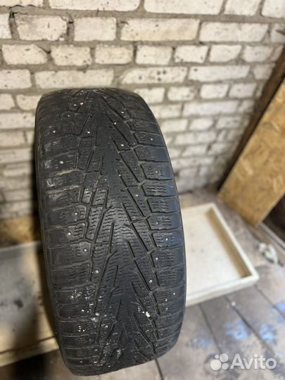 Nokian Tyres Hakkapeliitta 7 SUV 235/60 R18