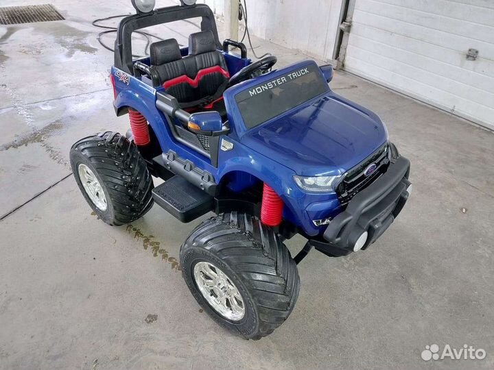 Электромобиль детский двухместный Ford Ranger