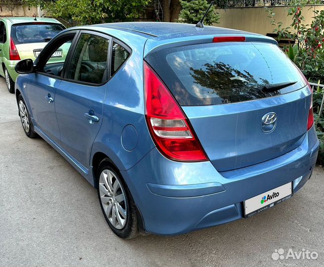 Hyundai i30 1.6 AT, 2010, 230 000 км