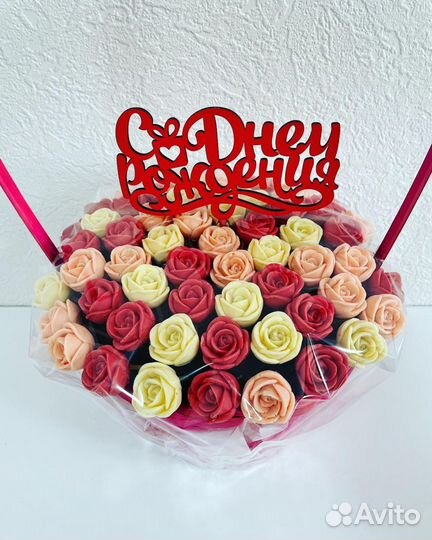 Букеты из шоколадных роз