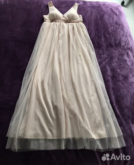 Платье пудровое 44