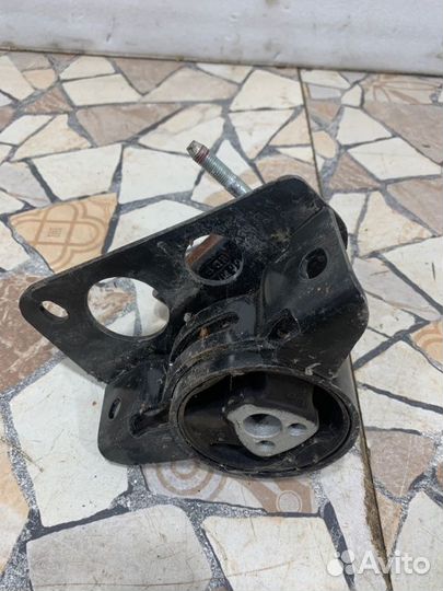Опора двигателя правая Daewoo Matiz хэтчбэк 0.8