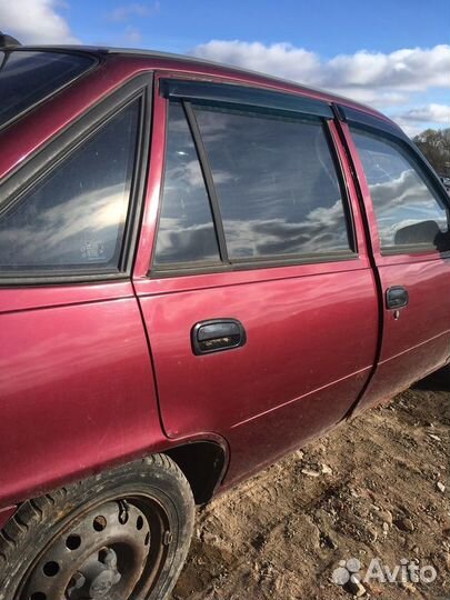 Дверь задняя правая Daewoo Nexia