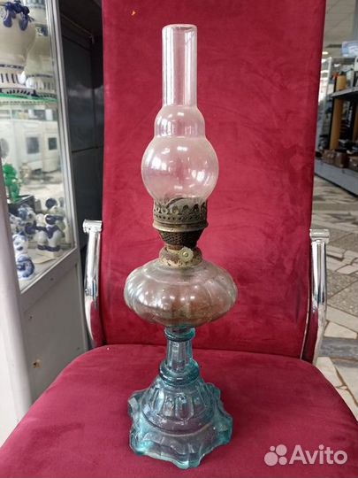 Лампа керосиновая старинная