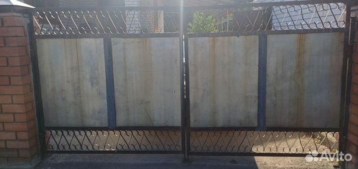 Ворота с калиткой распашные бу