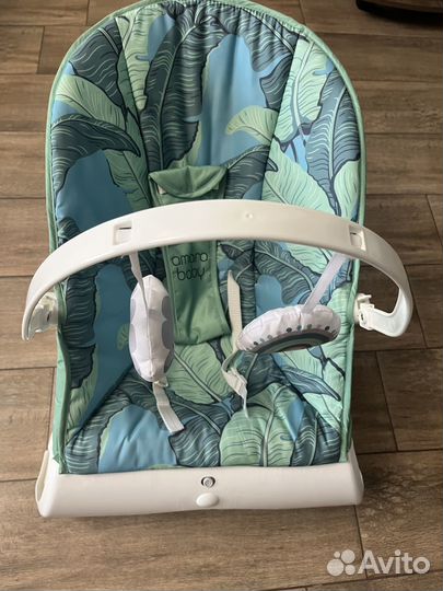 Шезлонг детский с вибрацией