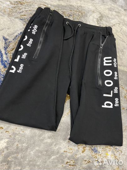 Спортивный костюм женский