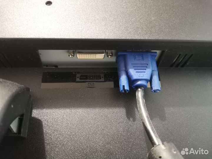 Монитор EMachines