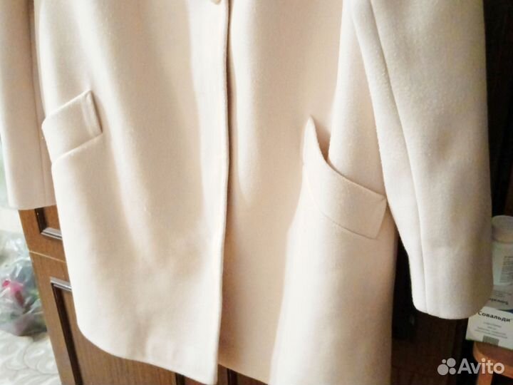 Полупальто женское 52 54 бу