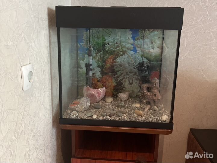 Аквариум с тумбой