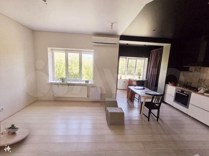 2-к. квартира, 75,4 м², 1/3 эт.