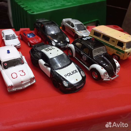 Детские машинки игрушки металлические