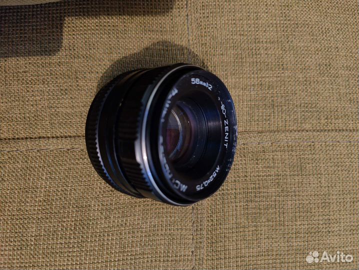 Объектив Zenit M52x0.75 MC Helios-44M-4 58mm 1:2