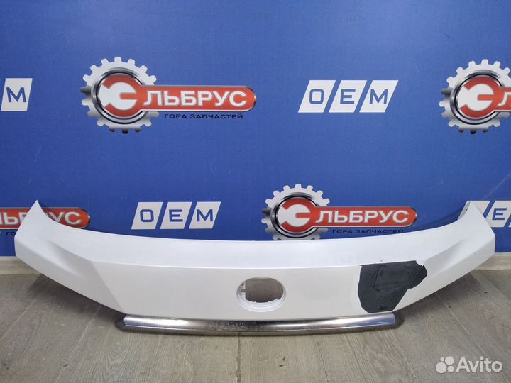 Накладка двери багажника Lexus RX 4 2015-2019