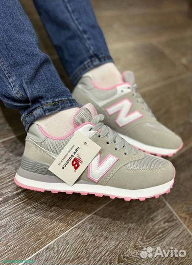 Женские кроссовки NB 574