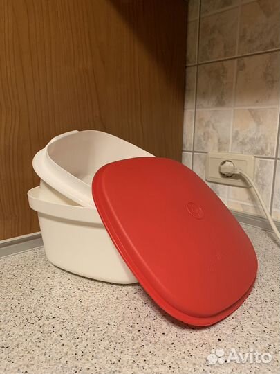 Термосервирователь tupperware 3 литра