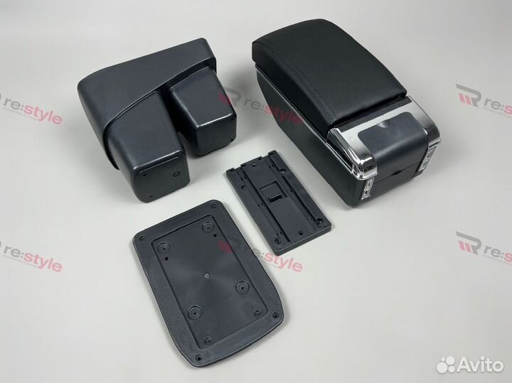 Бардачок подлокотник Honda Fit 14-20 Тип 1 B2889