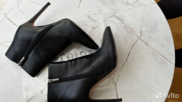 Ботильоны натуральная кожа 37