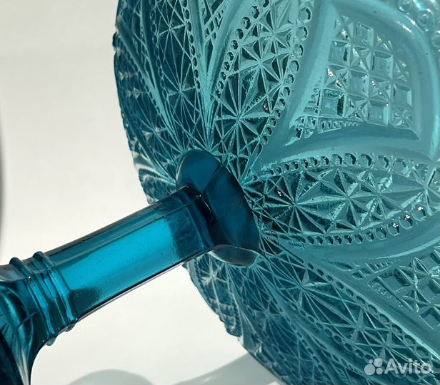 Ваза на ножке СССР Купоросное стекло