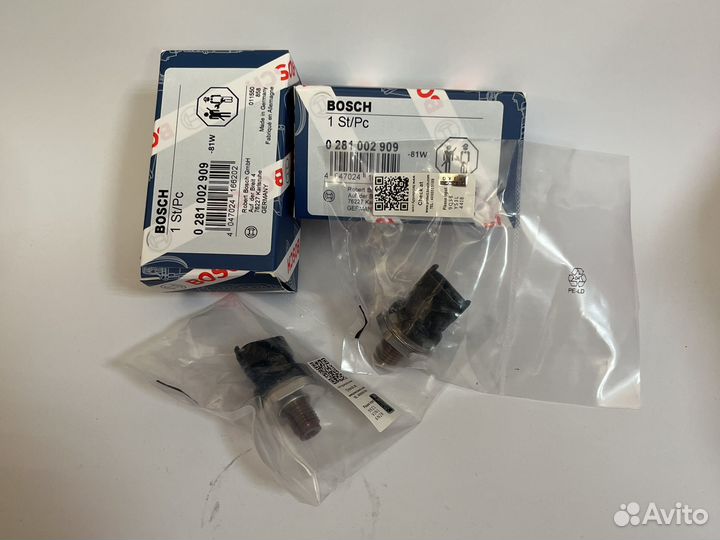 Регулятор давления топлива 0281002909