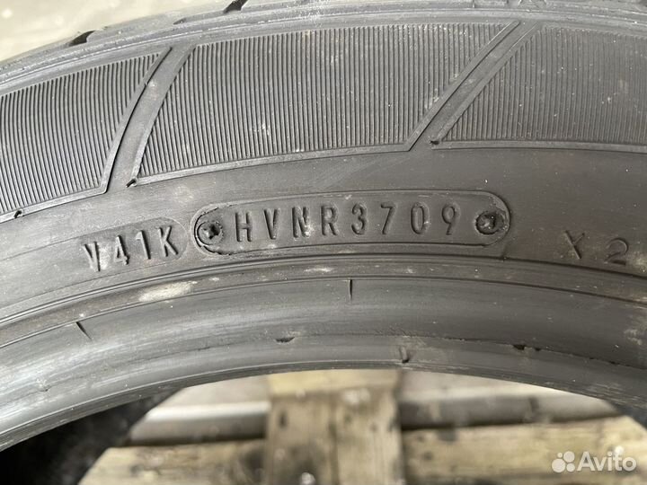Dunlop SP Sport Maxx 245/45 R18