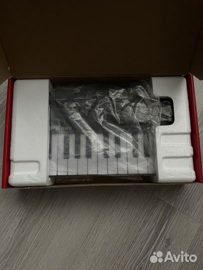 Midi-клавиатура Akai Pro mini Mk3