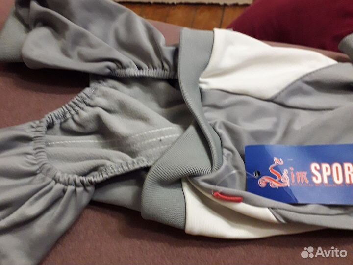 Комбинезон для маленькой собаки