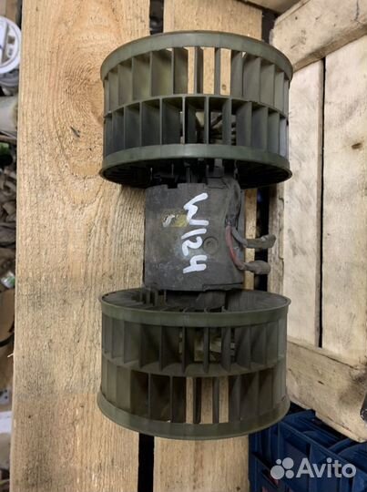 Мотор печки Мерседес w124