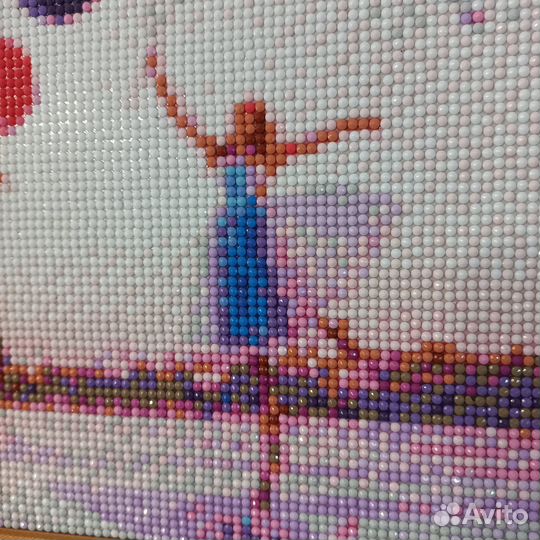 Картина девушка с шарами Париж алмазная готовая