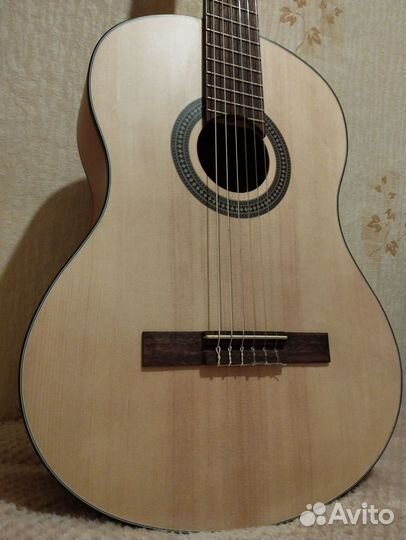 Классическая гитара Flight - C100